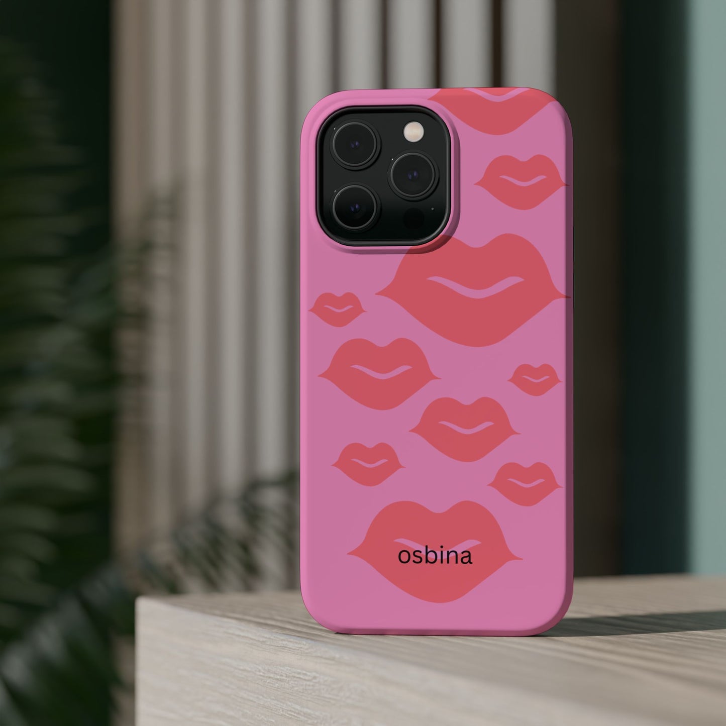 osbina | MagSafe compatible for iPhone | Besos Hot Lips Phone Case | Modern Muse Collection
