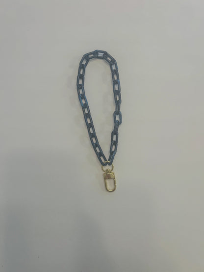 osbina Signature Resin Chain Wrist Straps