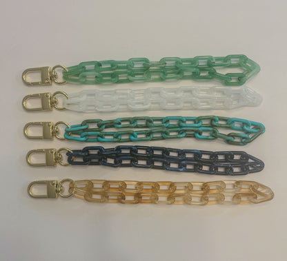osbina Signature Resin Chain Wrist Straps