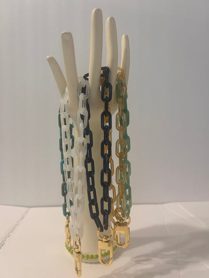 osbina Signature Resin Chain Wrist Straps